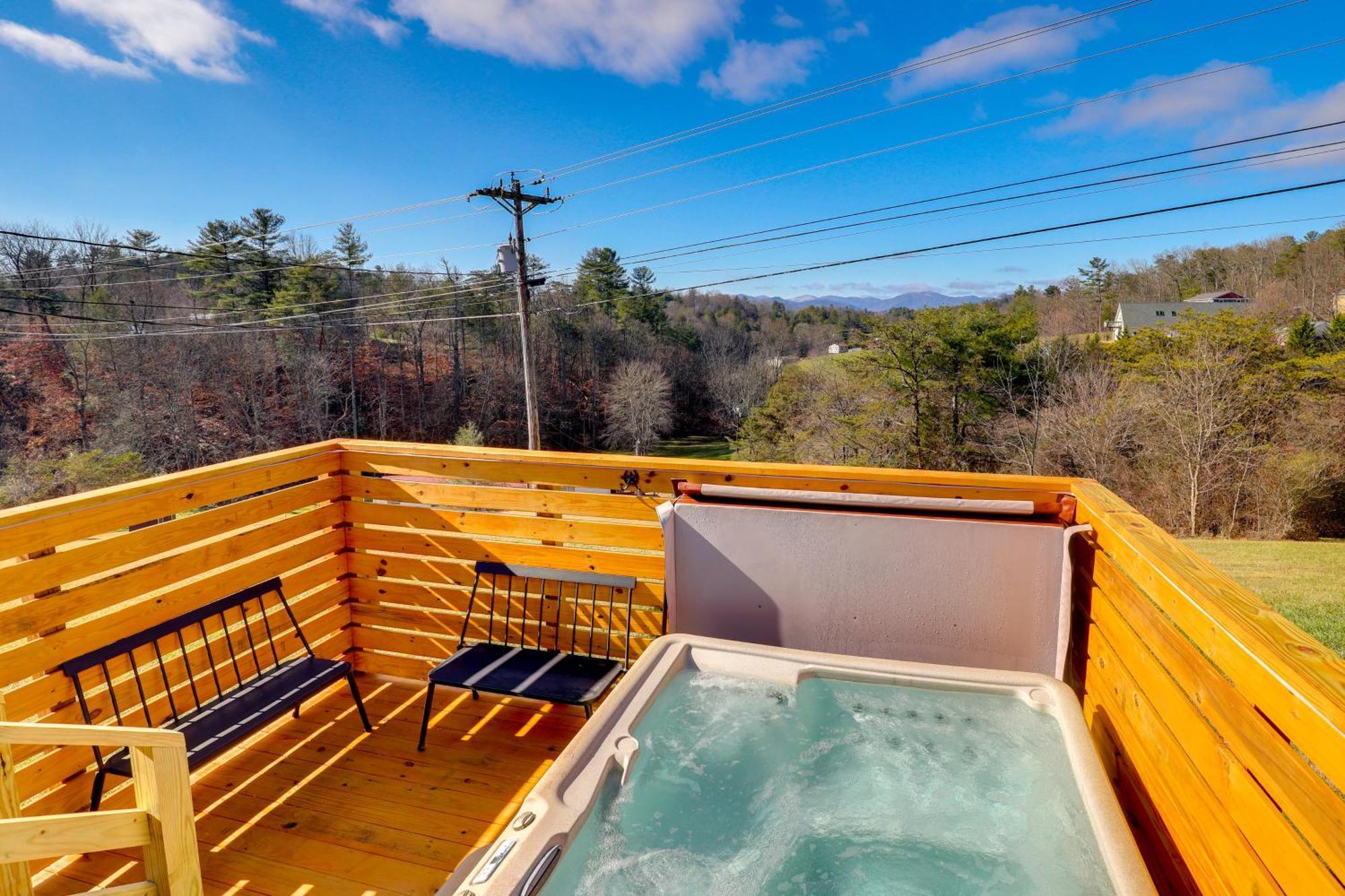 Marshall Studio With Loft, Hot Tub And Views! Exterior foto