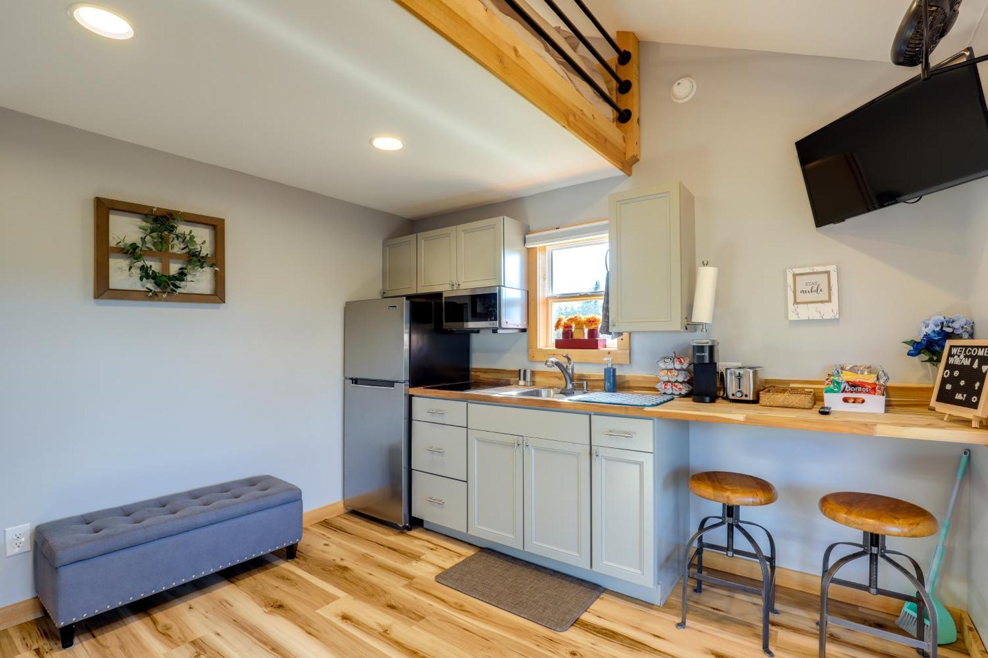 Marshall Studio With Loft, Hot Tub And Views! Exterior foto