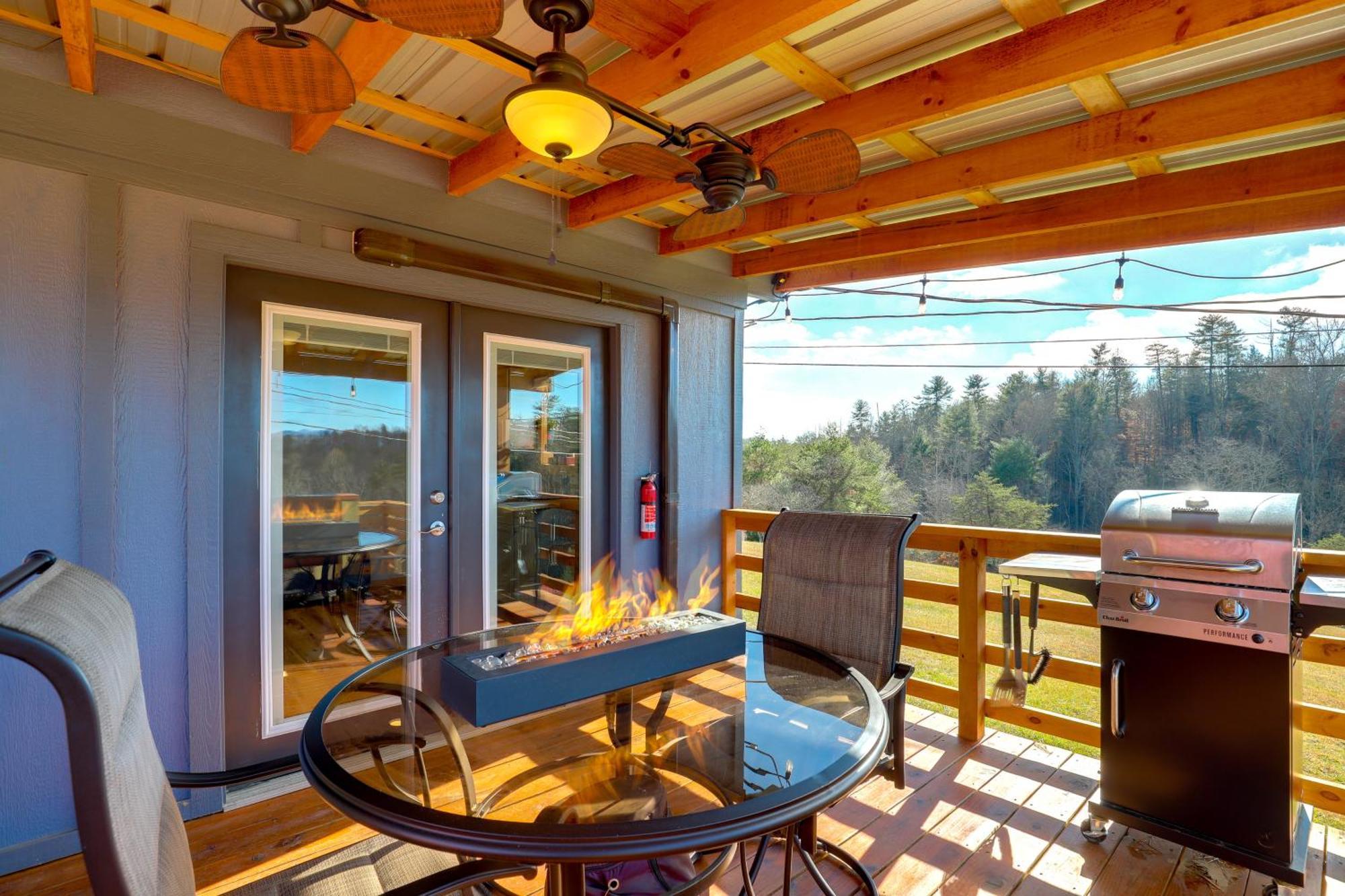 Marshall Studio With Loft, Hot Tub And Views! Exterior foto